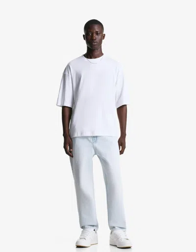Bershka Loose Tapered Jeans In White