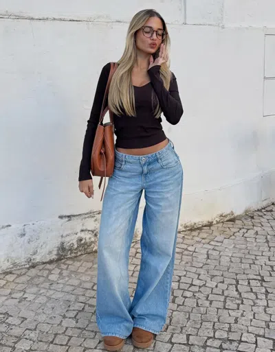Bershka Low-rise Wide-leg Jeans In Blue