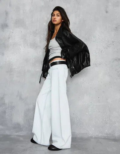Bershka Low-rise Wide-leg Jeans In White