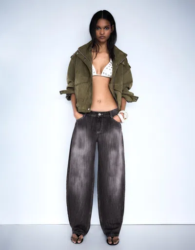 Bershka Low-rise Baggy Barrel Jeans In Black