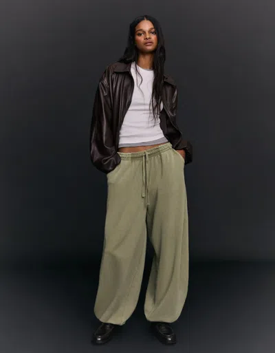 Bershka Plush Barrel Trousers With Stoppers In Green
