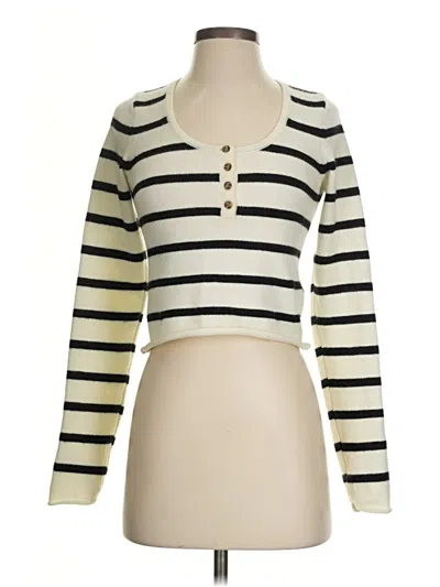 Pre-owned Bershka Pullover Sweater In Ivory