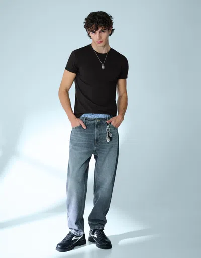 Bershka Short Sleeve Roll-up T-shirt In Black