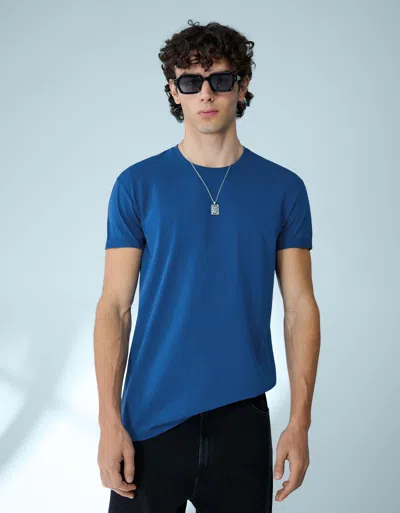 Bershka Short Sleeve Roll-up T-shirt In Blue