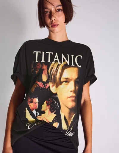 Bershka Short Sleeve Titanic T-shirt In Black