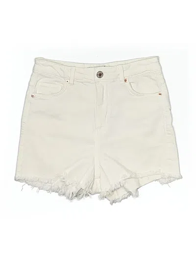 Pre-owned Bershka Shorts In Ivory