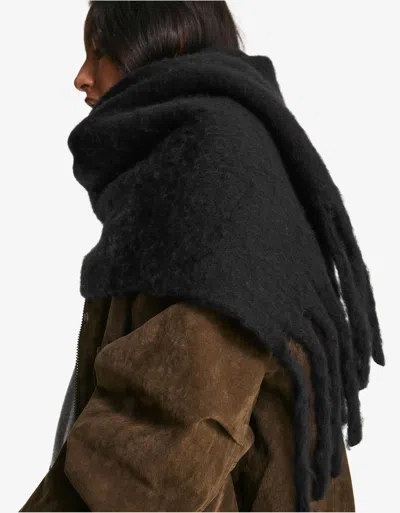 Bershka Solid-colored Scarf In Black