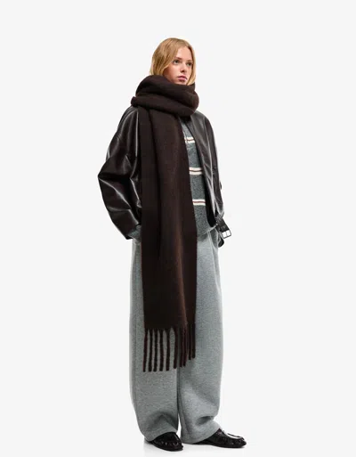 Bershka Solid-colored Scarf In Brown