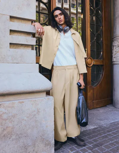 Bershka Super Baggy Pleated Semi-jogger Trousers In Brown