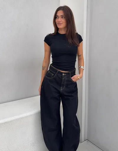 Bershka Wide-leg Barrel Jeans In Black