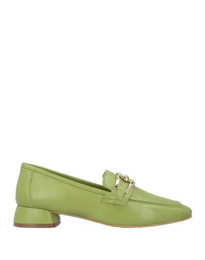 Bervicato Woman Loafers Lime Green Size 7 Leather