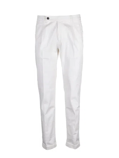 Berwich Cotton Stretch Trousers With Modern Slim Fit And Minimalist Design In White