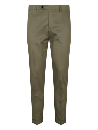 Berwich Pant Ventre Piatto Gabardina Stretch In Green