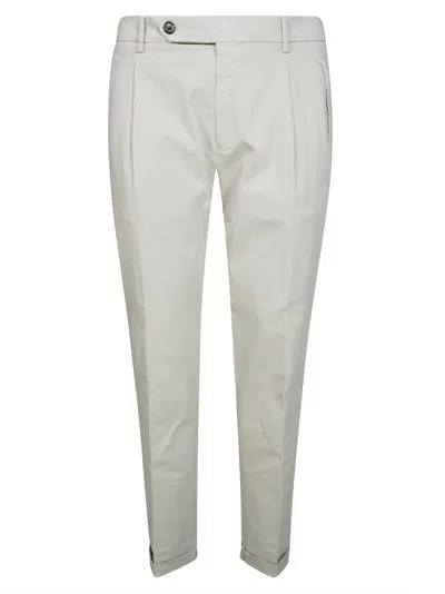 Berwich Pleated Cuffed Trousers In White