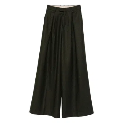Berwich Pleated-details Trousers In Green