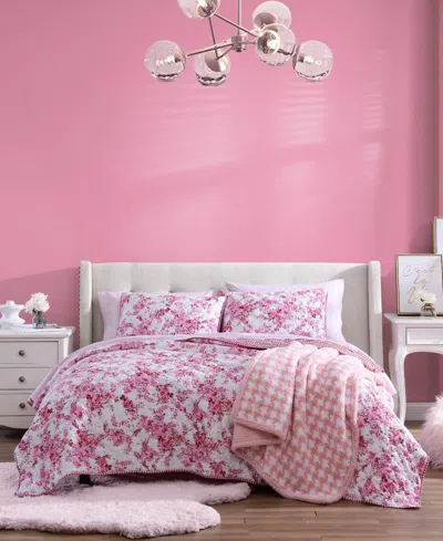 Betsey Johnson 3 Piece Floral Vineyard Quilt Set, King In Pink