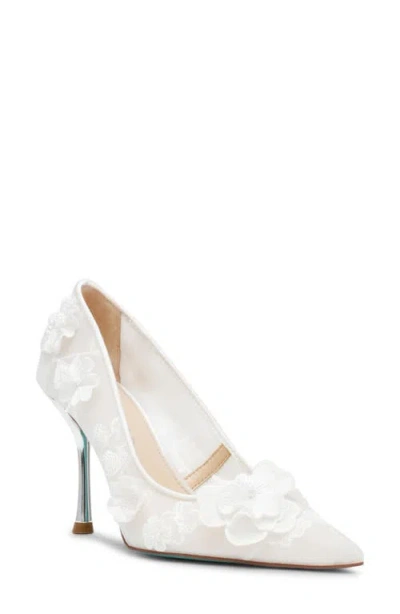 BETSEY JOHNSON BETSEY JOHNSON AIMEY POINTED TOE PUMP