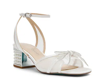 Betsey Johnson Cody Sandal In White