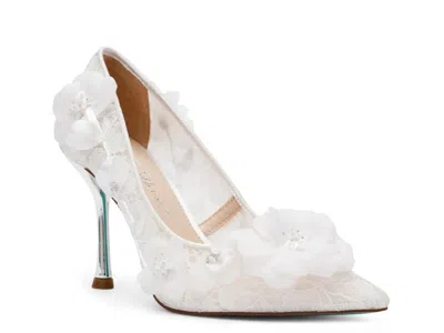 Betsey Johnson Darcy Pointed Toe Pump In White