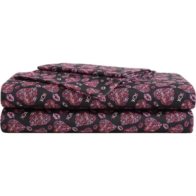 Betsey Johnson Lipstick Betsey Sheet Set In Pink