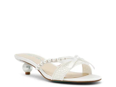 Betsey Johnson Mandy Kitten Heel Sandal In White