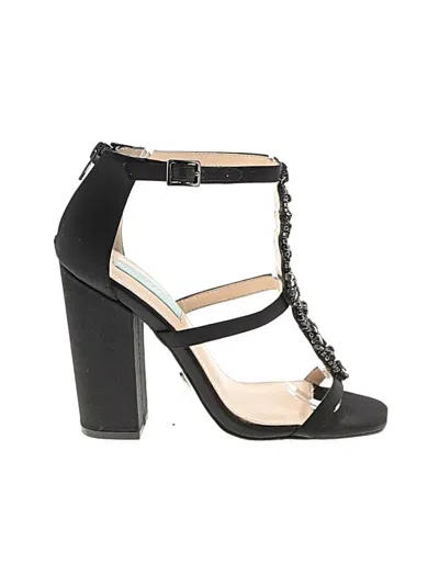 Pre-owned Betsey Johnson Sandals In Black