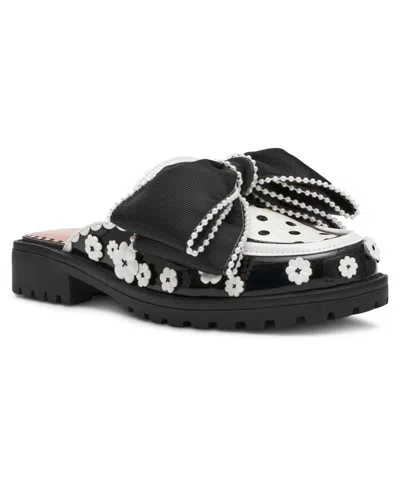 Betsey Johnson Gladdys Bow Mule In Black