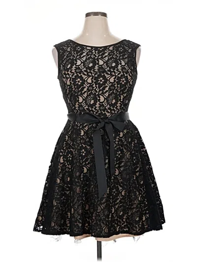 Pre-owned Betsy & Adam Cocktail Dress In Black