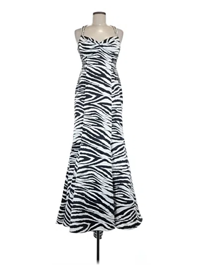 Pre-owned Betsy & Adam Cocktail Dress In Silver