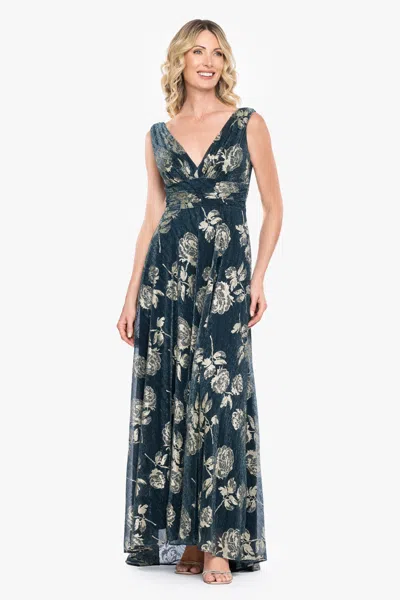 Betsy & Adam "cordelia" Metallic Crinkle Print V-neck Long Dress In Green