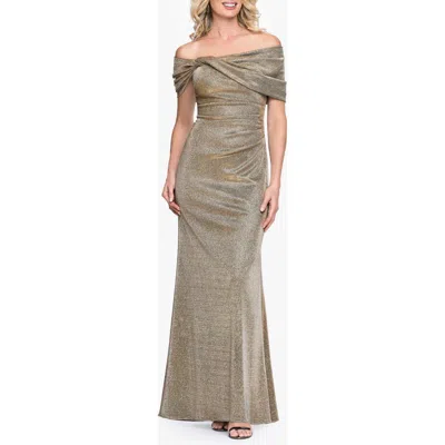 Betsy & Adam Galaxy Metallic Twist Detail Off The Shoulder Gown In Gray
