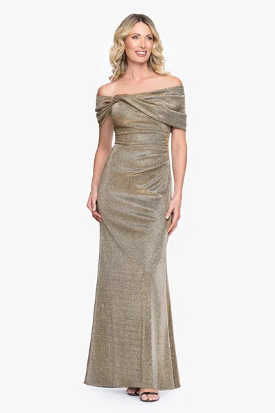 Betsy & Adam Galaxy Metallic Twist Detail Off The Shoulder Gown In Gray