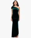 Betsy & Adam Petite One Shoulder Ballgown In Green