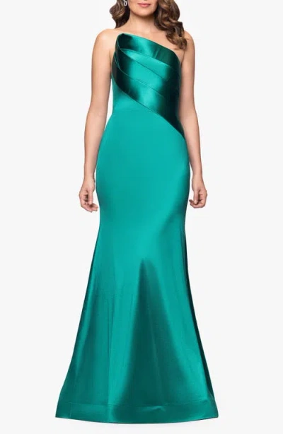 Betsy & Adam Royal Strapless Satin Mermaid Gown In Green
