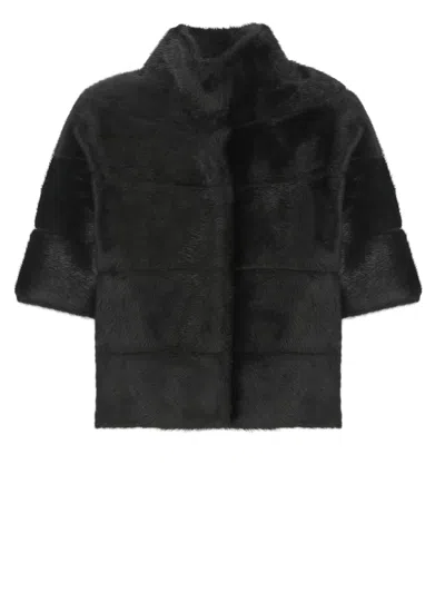 Betta Corradi Syntetic Fur Cape In Black