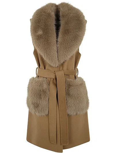 Betta Corradi Waistcoat Fur Neck And Pockets In Beige