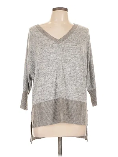 Pre-owned Better Be 3/4 Sleeve Top Gray V-neck Tops