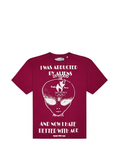 Better With Age Abducted Graphic-print T-shirt In Red