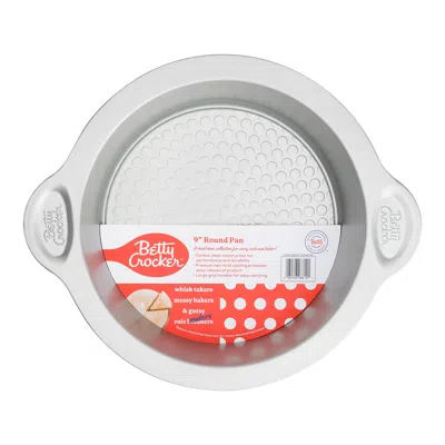 Betty Crocker Carbon Steel 12.5 X 10.5 X 2 Inch Round Cake Pan In Metallic
