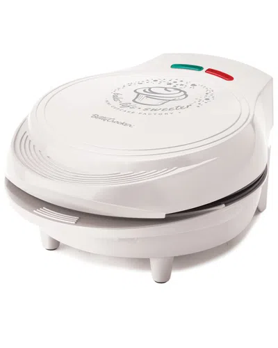 Betty Crocker Mini Cupcake Maker In White