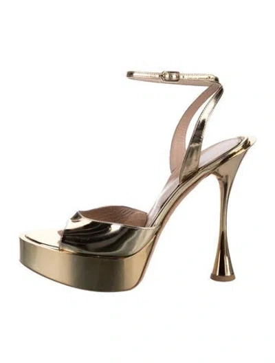 Pre-owned Betzábe Leather Pumps In Gold