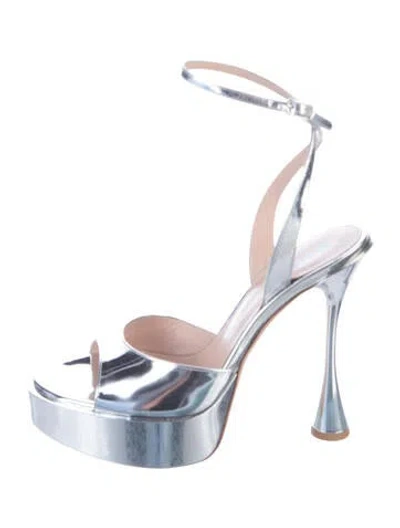 Pre-owned Betzábe Patent Leather Sandals In Silver