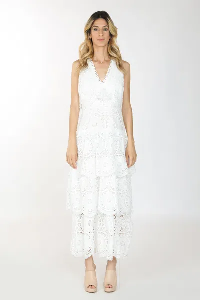 Beulah Styles Long Sleeveless V Neck Lace Dress In White