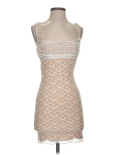 Beverly And Beck Cocktail Dress In Ivory