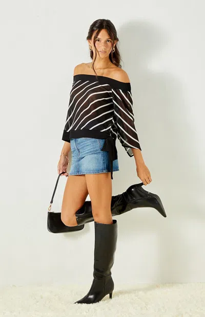 Beverly And Beck Women's Ken Striped Off-the-shoulder Top