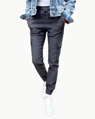 Bevy-flog Gaya Cargo Jogger Pants In Charcoal In Pink