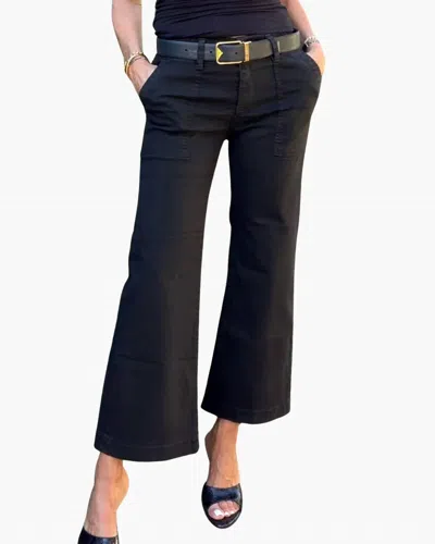 Bevy-flog Eden Cropped Pants In Black
