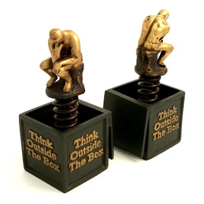 Bey-berk Think Outside The Box Book Ends In Gold