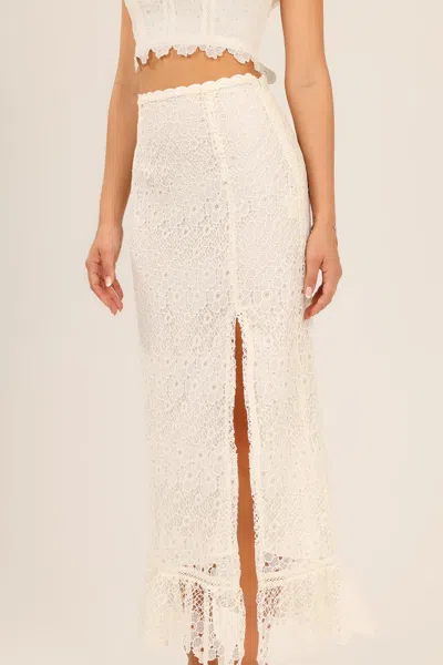 Beyond The Beach Cordelia Lace Skirt Cream