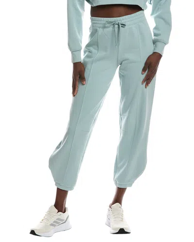 Beyond Yoga 27in Luxefleece Barrel Sweatpant In Purple